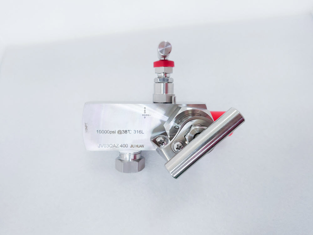 10000PSI高壓內(nèi)外螺紋截止閥 10000PSI高壓內(nèi)外螺紋截止閥